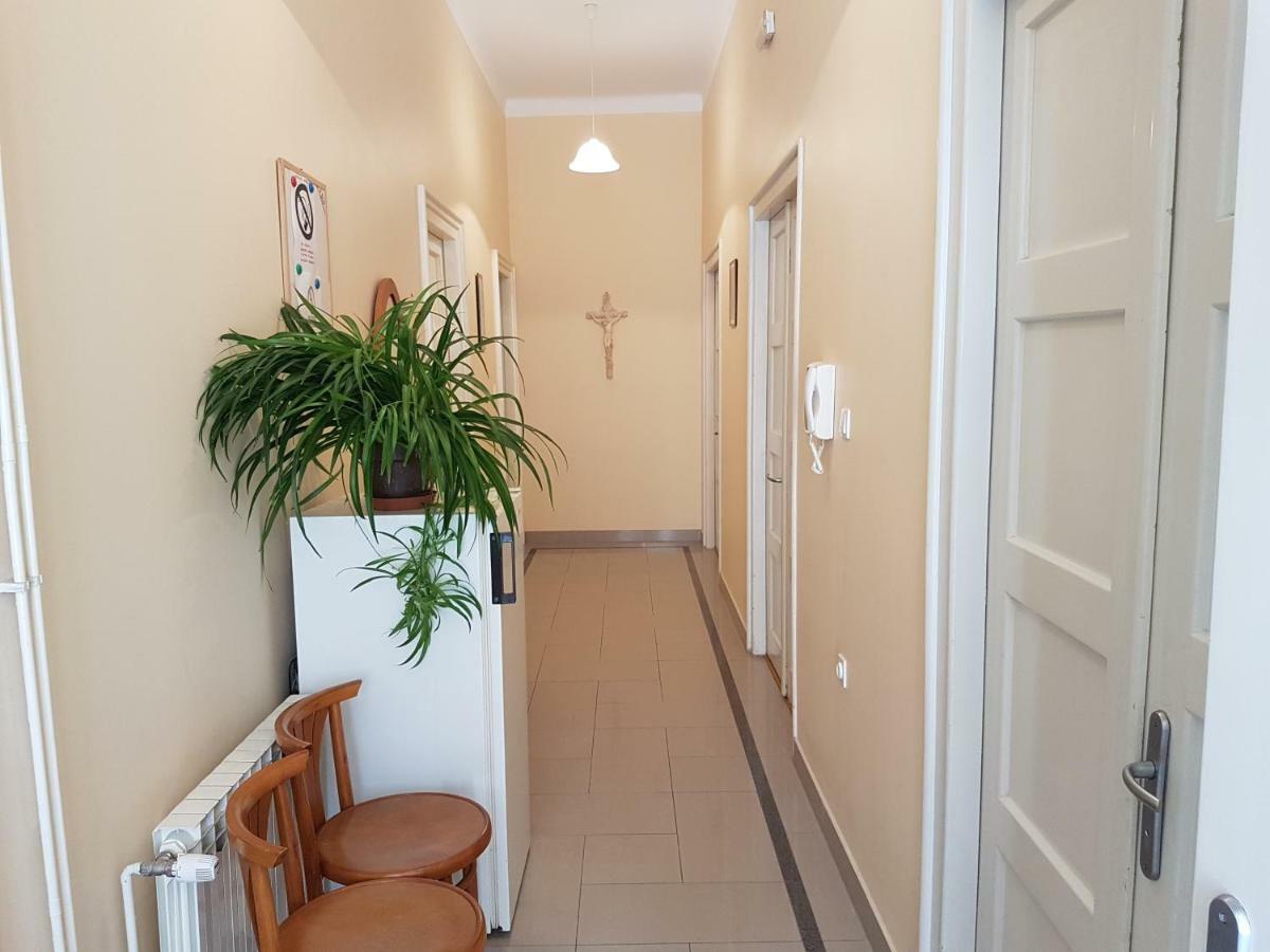 Apartment & Rooms Three Angels Baska  Exterior photo